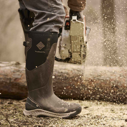 Woodland Pro Men's 17" Outdoor Boot